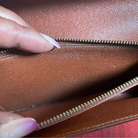 LV SARAH WALLET - Picture 6 of 11